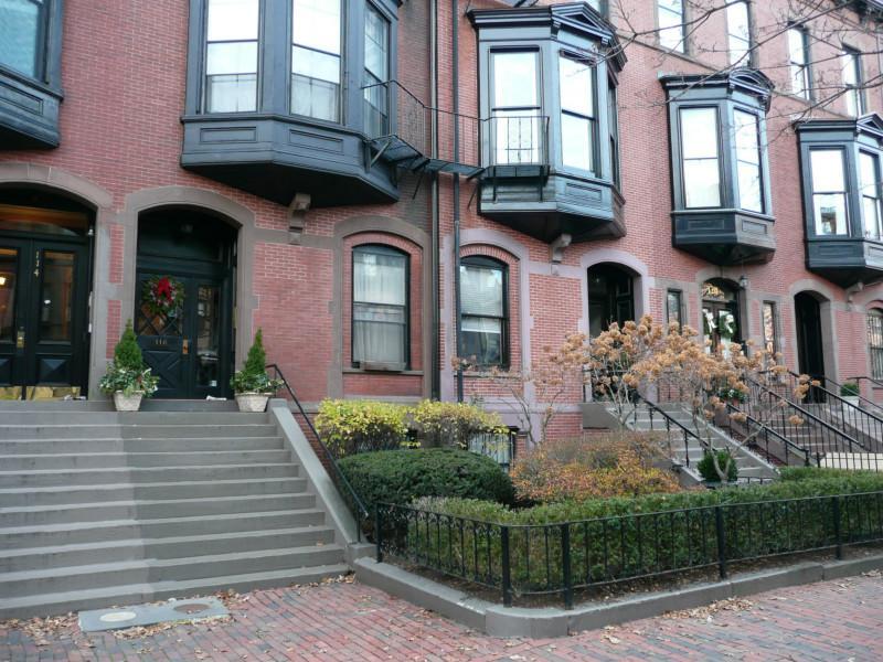 Photo - 115 Marlborough St Apartments Unit 1