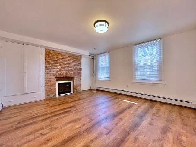 Building Photo - 251 Ogden Ave. Unit B Rental