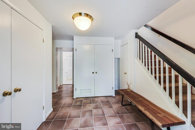 Photo - 6515 E Halbert Rd