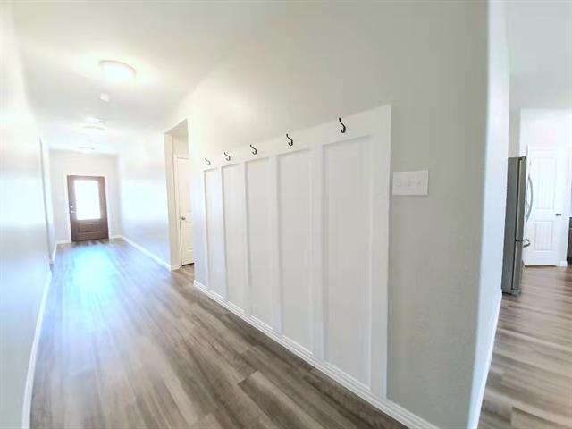 Photo - 822 Spruce Ln