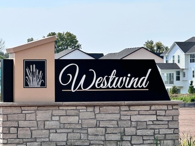 5277 Long Pointe Pass