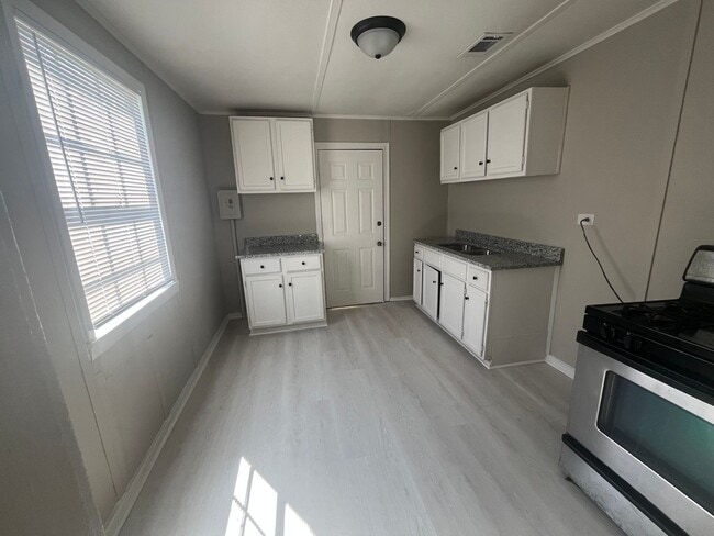 Photo - 2 Br. home in Jacksonville for rent