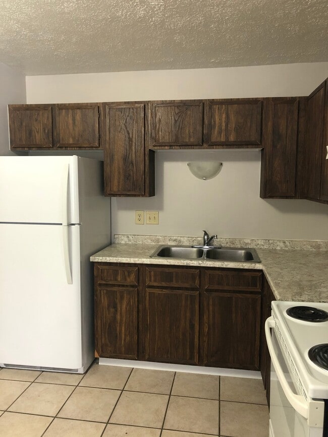 Photo - 725 Grove St Unit 2