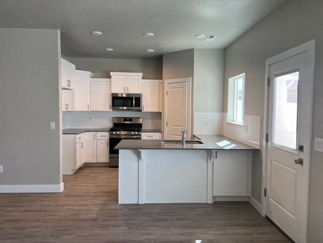 Photo - Townhome in Cedar Bend HOA