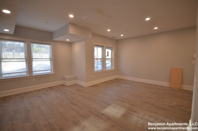 Photo - 128 Kenrick St Apartment Unit 1