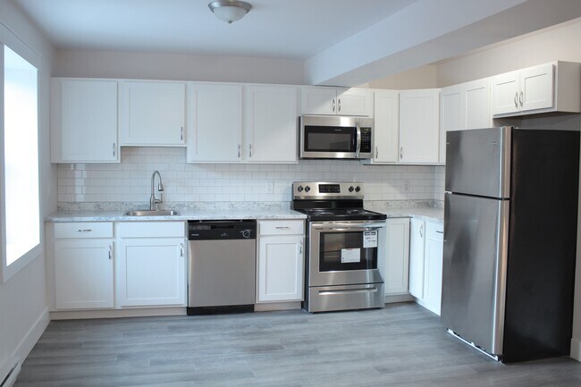 Building Photo - 26 Cliff St Unit 26