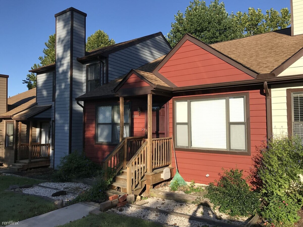 3 br, 3 bath House - 548 Whitcover Circle - 3 br, 3 bath House - 548 Whitcover Circle