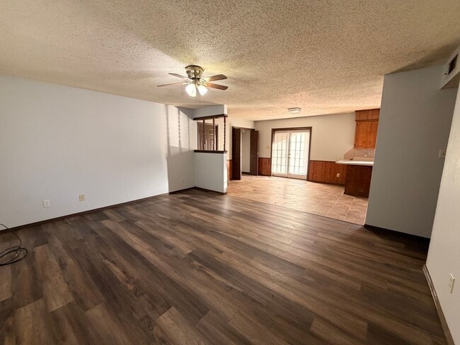 Photo - Welcome to your new home in the heart of Russellville, AR!