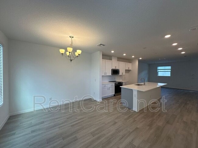 Photo - 6541 Cyrils Dr