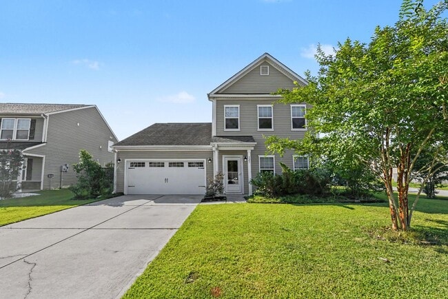Photo - 121 Rockingham Way