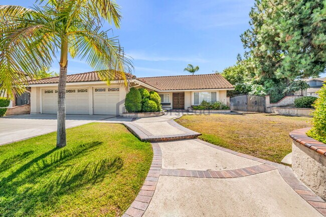 Photo - 904 Sky Meadow Pl