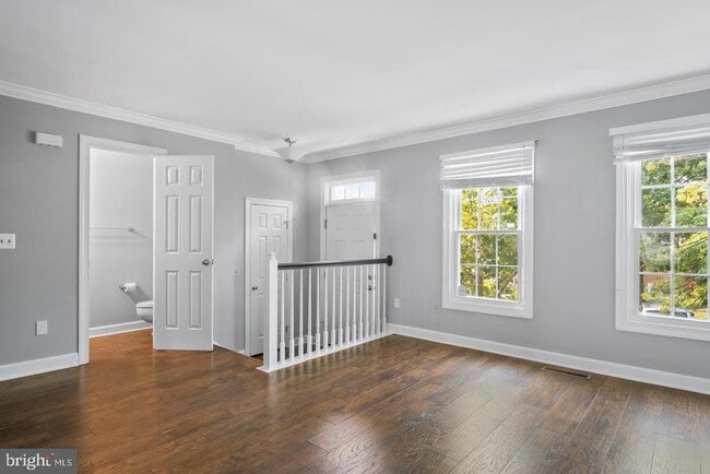 Photo - 7439 Heatherfield Ln