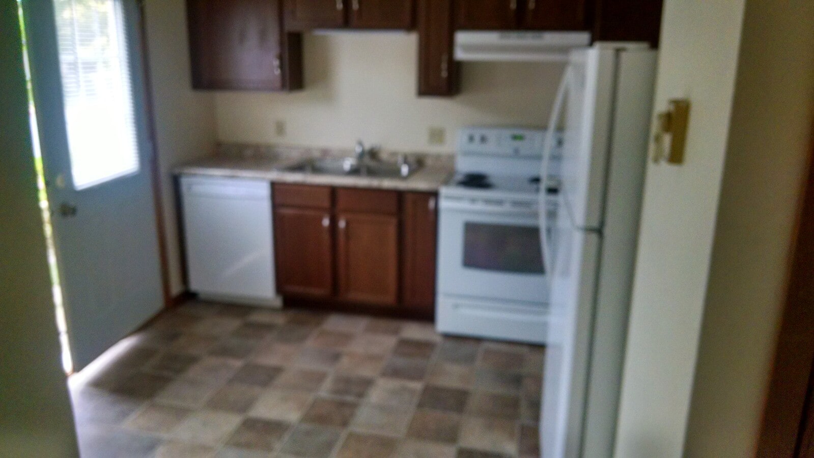 Kitchen - 3202 Brian St Unit 11