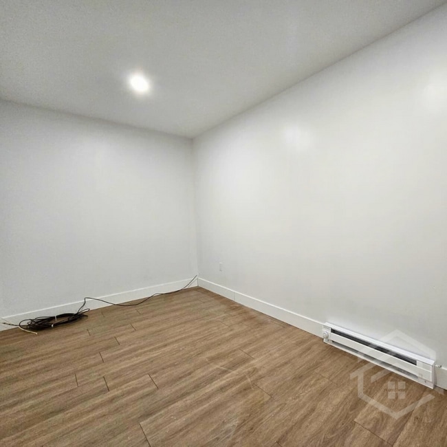 Photo - 1-Bedroom unit Available in Aylmer!! Unité 1