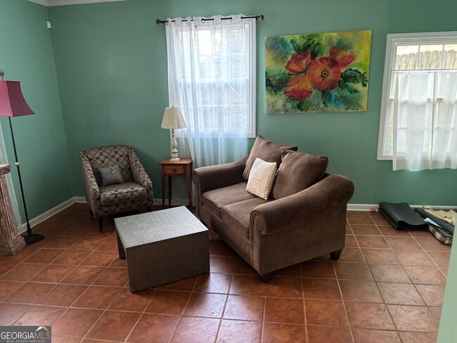 Building Photo - 866 Verdi Way