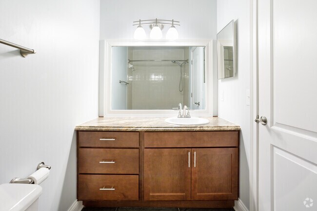 1 BR, 1 BA - 720 SF, Luxury