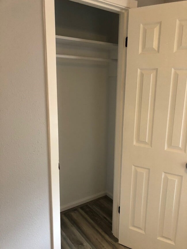 Photo - 503 Willow Ave