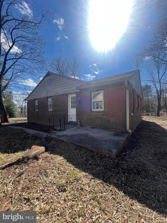 Photo - 227 Fairhill Rd