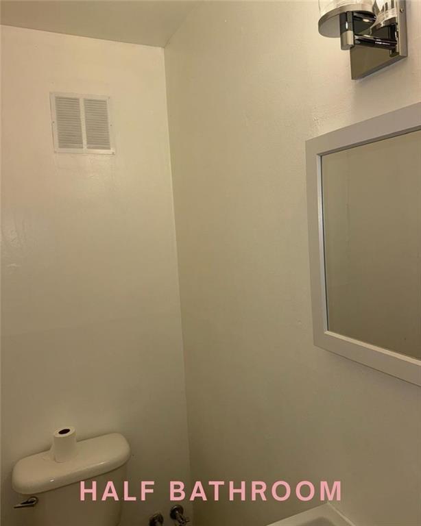 1253 E 72nd St Unit 2