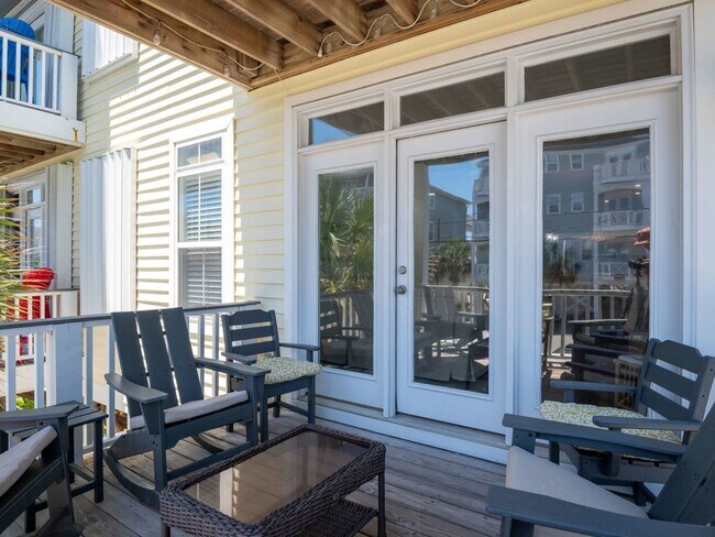 Photo - MULTI-LEVEL TOWNHOUSE NOW AVAILABLE FOR OFF-SEASON MONTHLY RENTAL