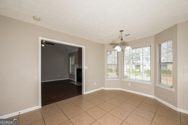Photo - 200 Wagon Wheel Dr