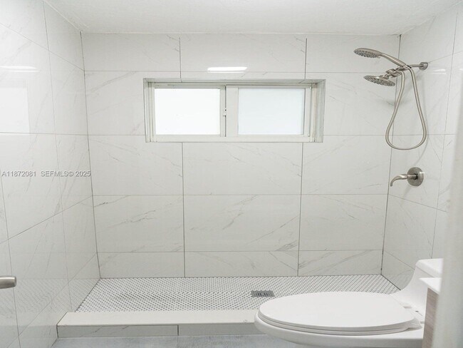 Photo - 612 NW 10th Terrace Unit C