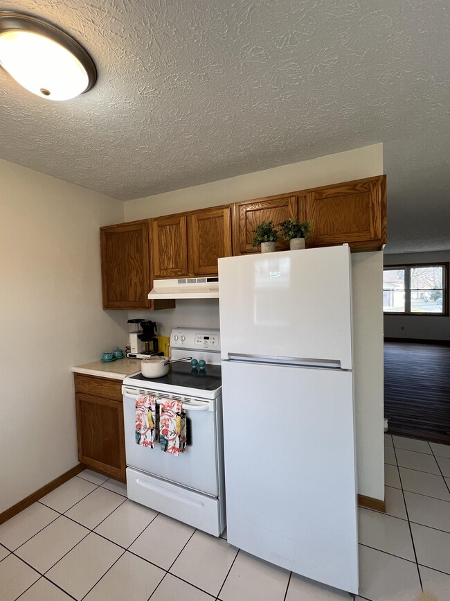 Photo - 714 N Forest Ave