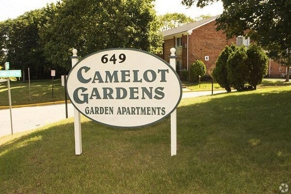 Camelot Gardens