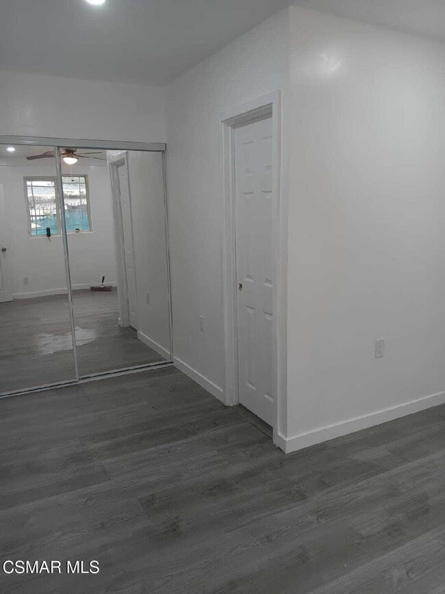 Photo - 2023 W 77th St