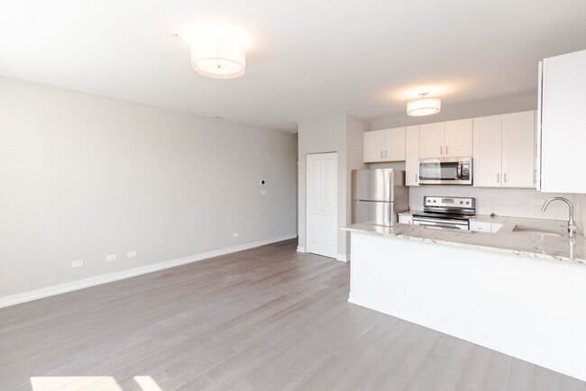 Photo - 1554 W Hollywood Ave