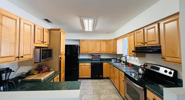 Photo - 2/2 POOL HOME IN PSL