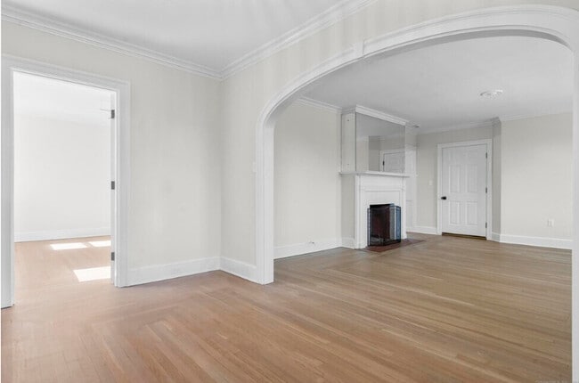 Photo - 1070 Whitney Avenue - Lake Whitney