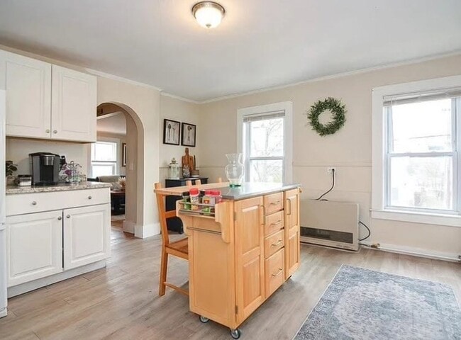 Photo - 51 Blossom St Unit 2