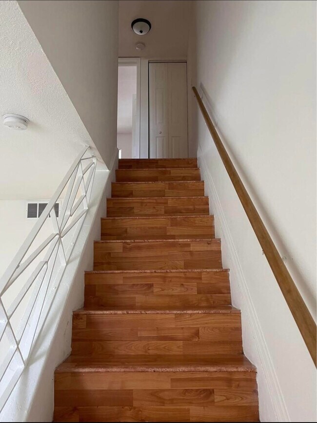 Photo - 845 NW 46th Ave