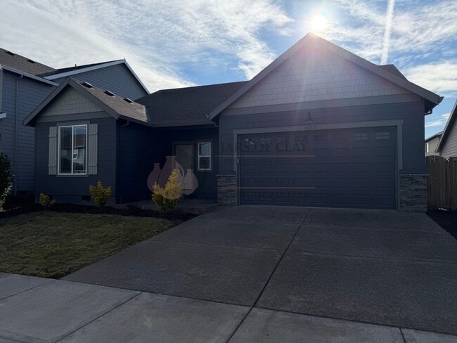 Building Photo - Great Location- Great Single Level House-  Don't Miss this!!!