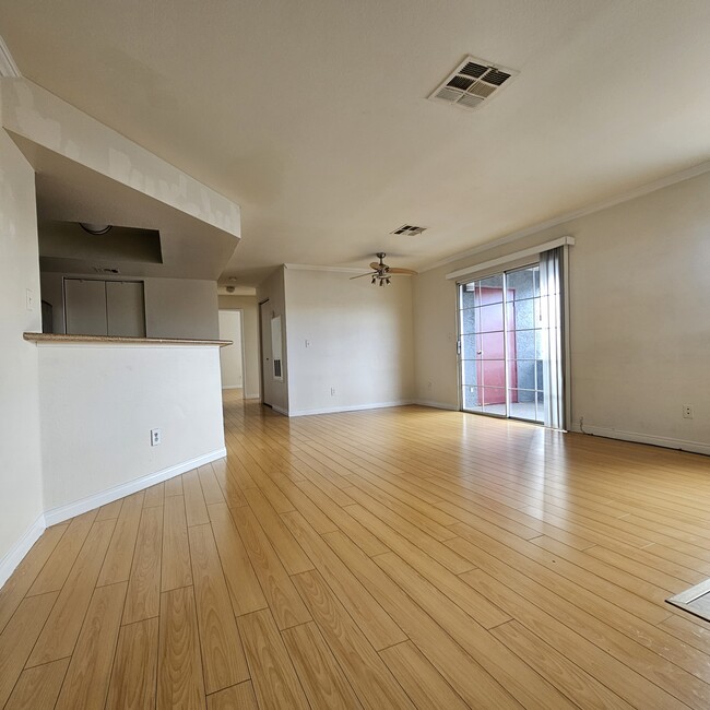 Photo - 8600 W Charleston Blvd Unidad 2204