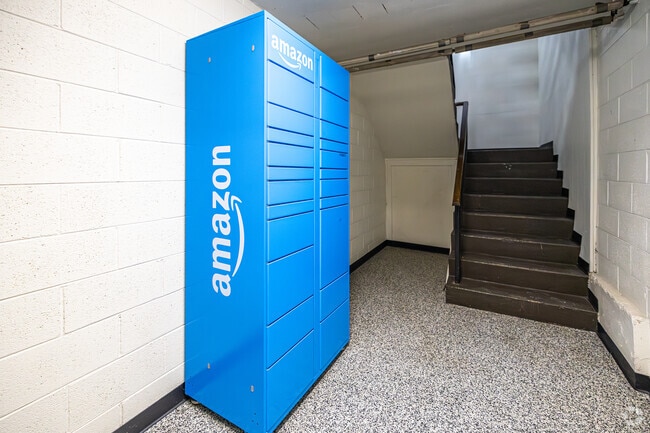 Amazon Box