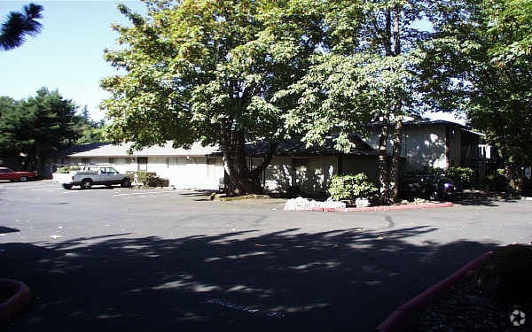 Photo - Glenview Woods Apartments