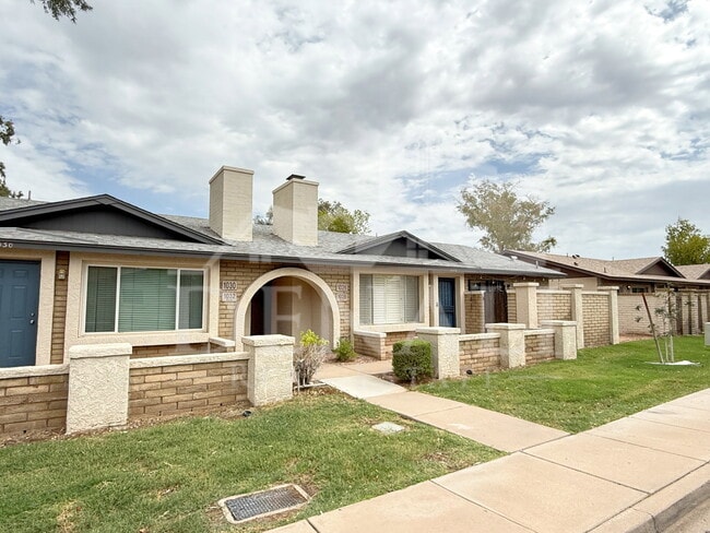 Photo - 1028 W Malibu Dr
