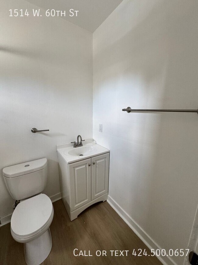 Photo - 1514 W 60th St