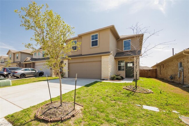 Photo - 521 Otto Ave