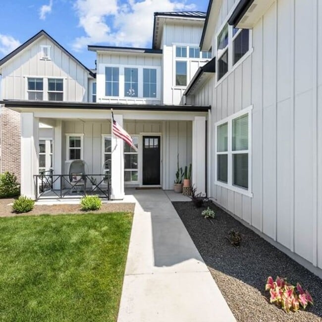 Photo - Luxury Living in Dry Creek Ranch – Custom 4-Bed, 4-Bath Estate