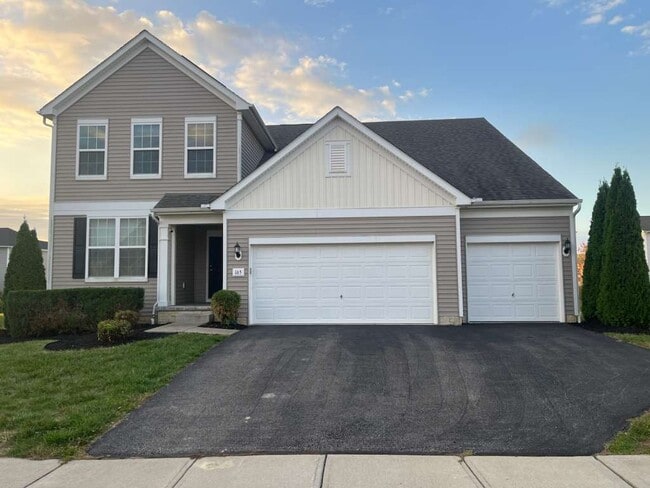 Photo - 165 Saddlebred Cir