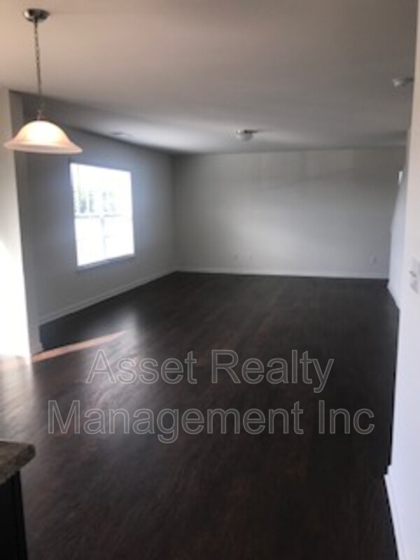 Photo - 2545 Cottonwood Dr