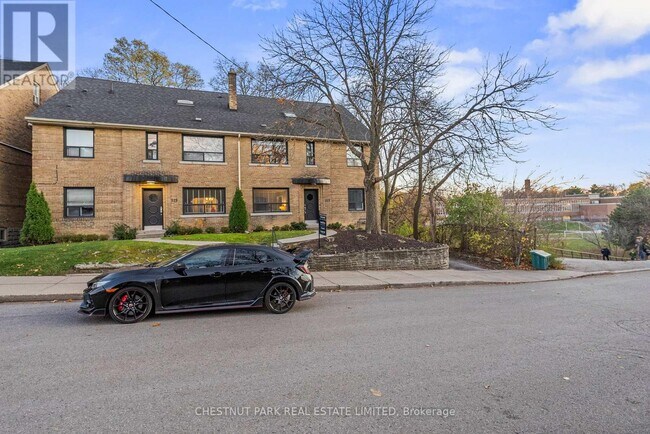 Photo - 121 Cheritan Ave