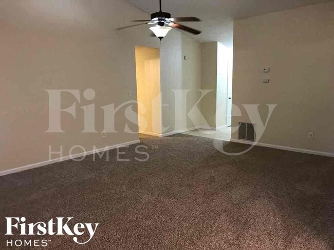 Photo - 5334 Memorial Ln SW