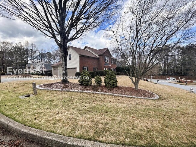 Photo - Modern Living in Saddle Bridge with Private Patio / 4 Beds and 2.5 Bath / Available Now!