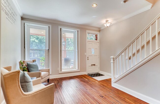 Photo - 2611 N Calvert St Unit 1