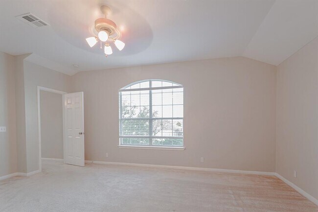 Photo - 19201 Mangan Way