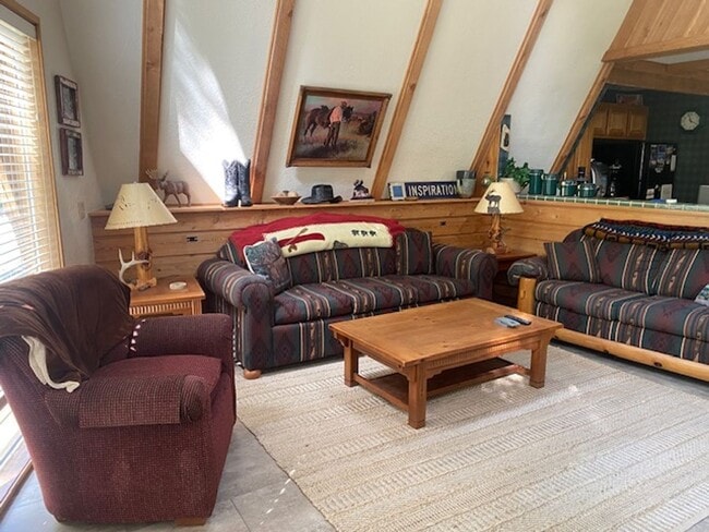 Photo - 2 Bedroom 2 bath Mountain Chalet close to ...